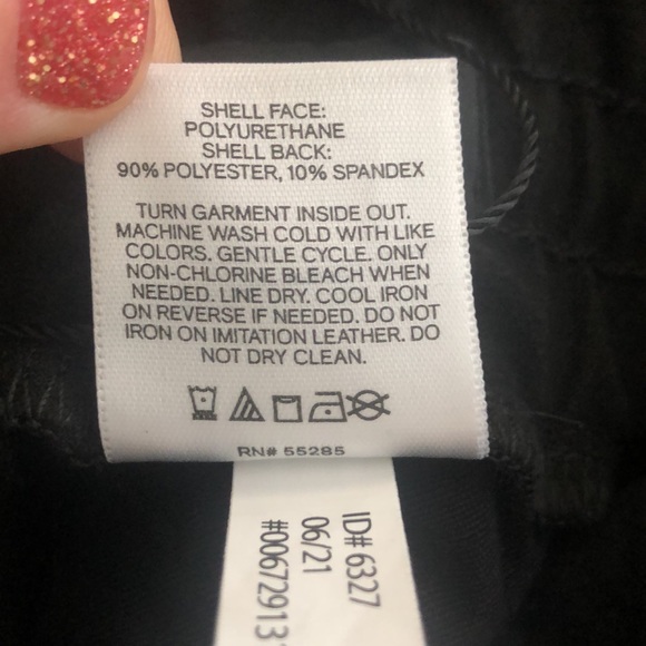 NWT!  High Waisted Faux Leather Joggers. - Picture 5 of 16